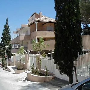 residence-ermitage.fr-provencehotel.com/